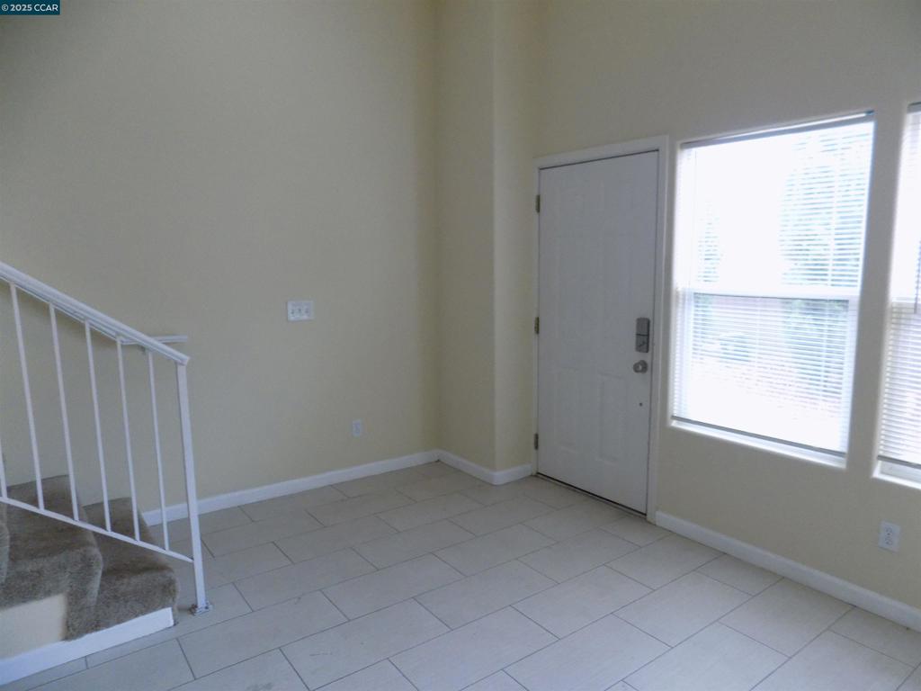 PARK PLAZA - Residential Lease