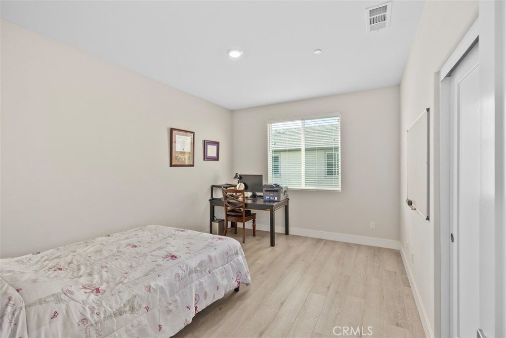 Adagio II - Residential Lease