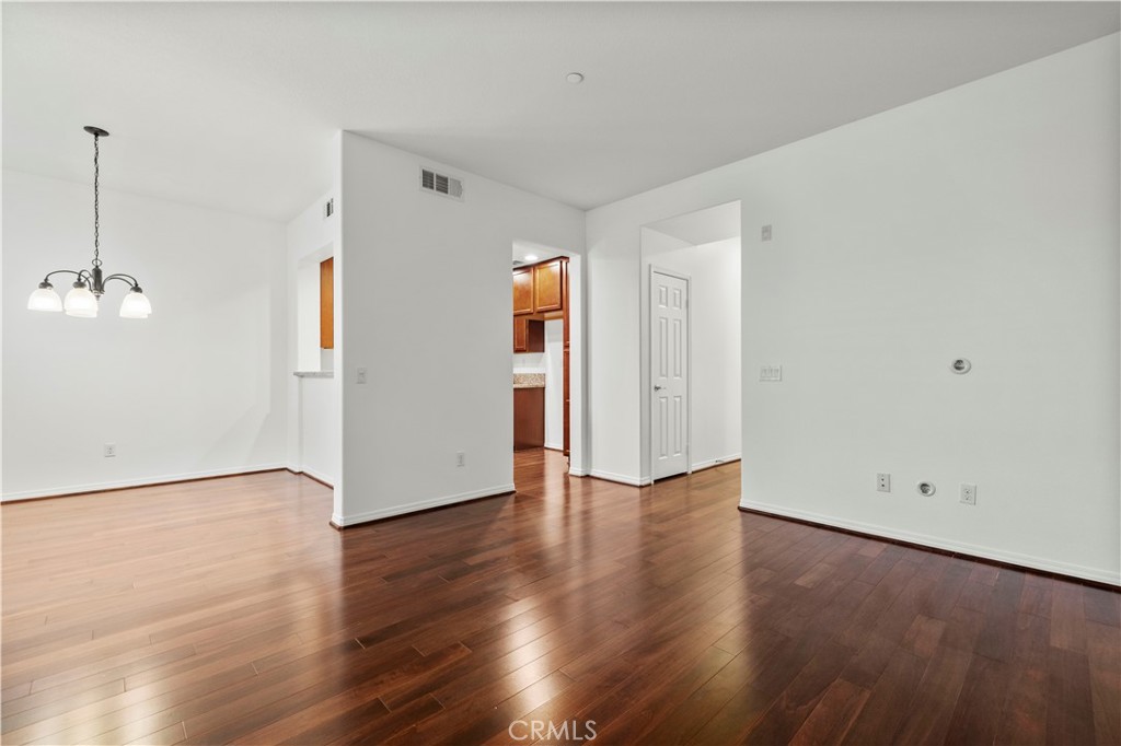 Esperto (EPRTO) - Residential