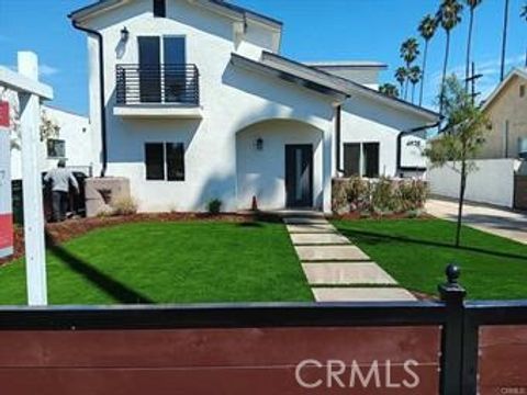 Photo of 4928 8th Avenue, Los Angeles, CA 90043 (MLS # PW26095463)
