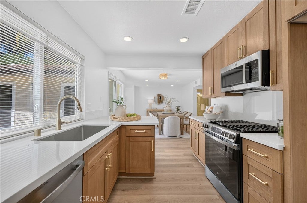 1325 Altura, San Clemente CA 92673 - Photo 14