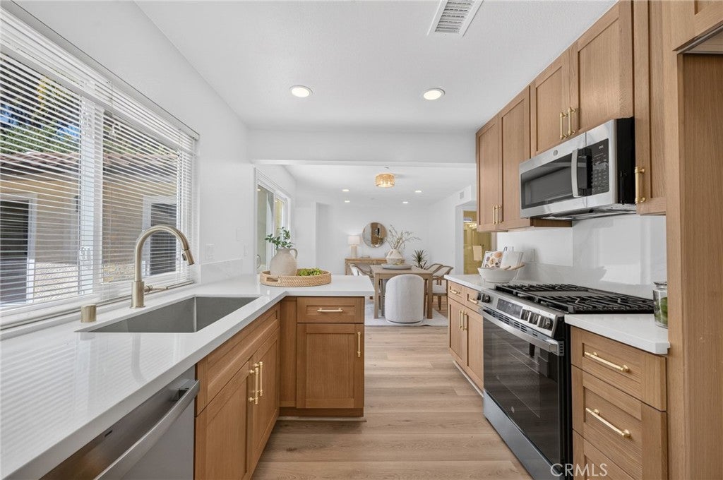 1325 Altura, San Clemente CA 92673 - Photo 14
