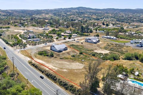 Tiny photo for 39127 Corte Venture, Temecula, CA 92592 (MLS # 260009498SD)