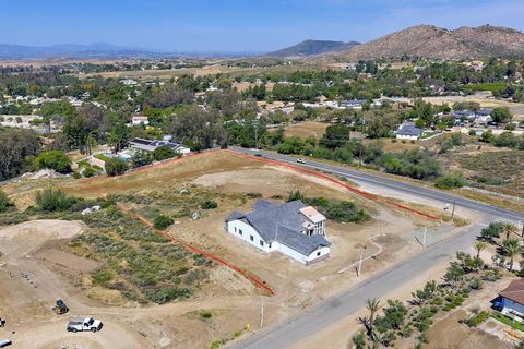 Tiny photo for 39127 Corte Venture, Temecula, CA 92592 (MLS # 260009498SD)