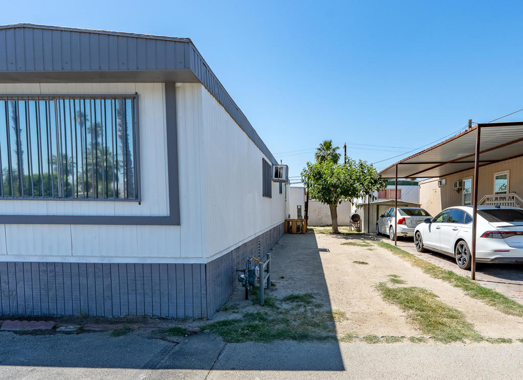 49615 Cesar Chavez Street 69