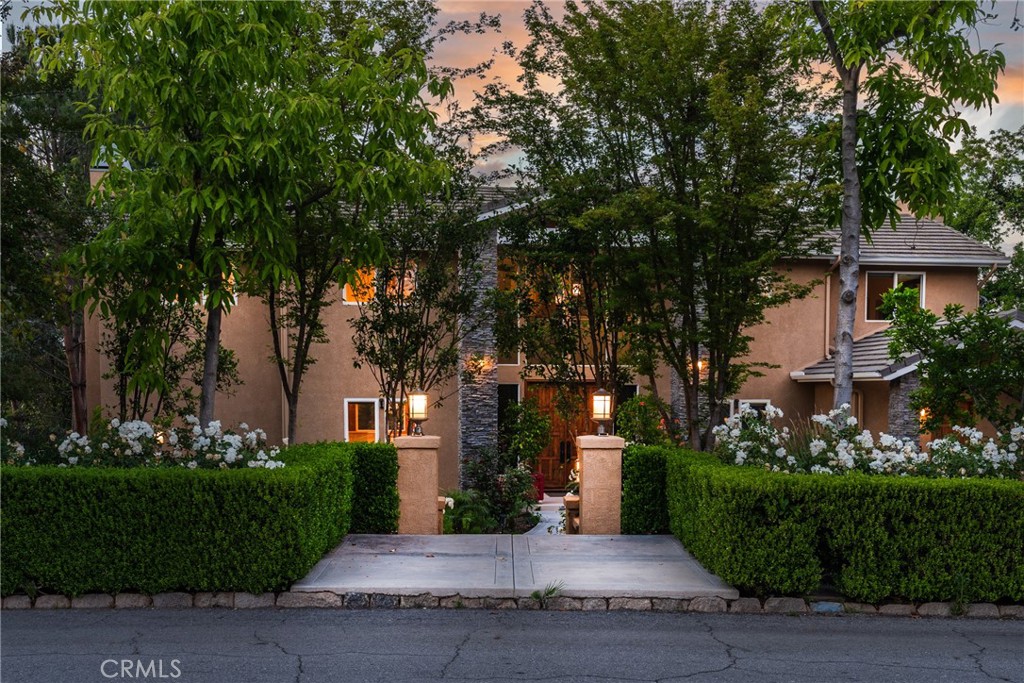 1377 Knoll Road