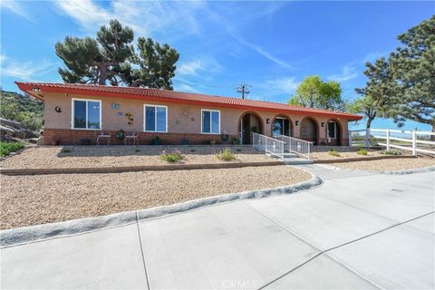 28300 Rawlings Hemet CA 92544