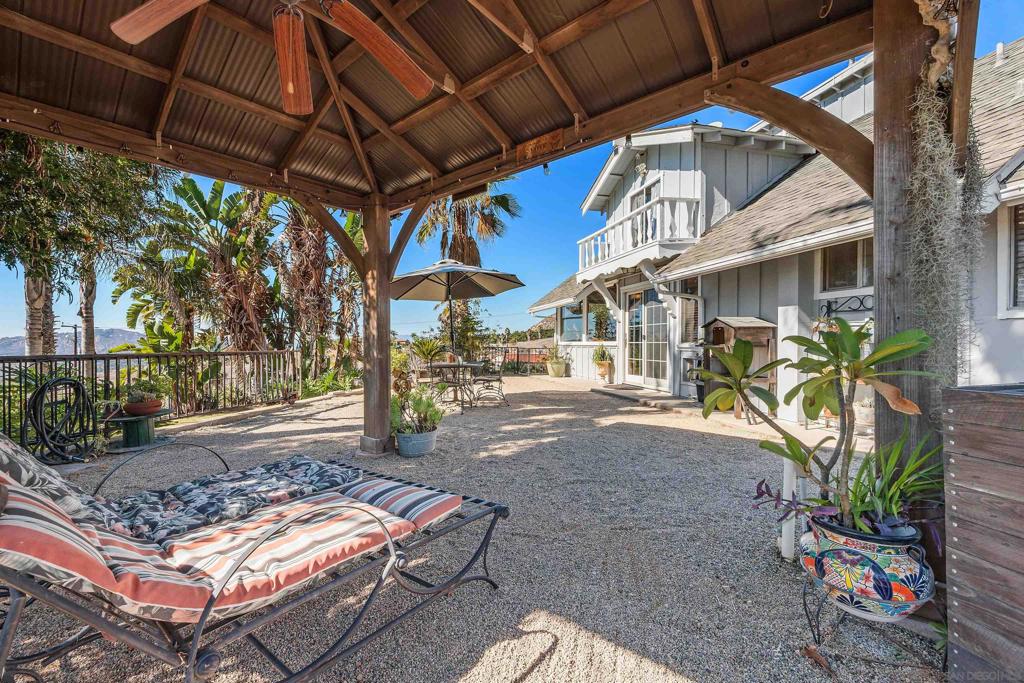 11270 San Luis Rey Dr