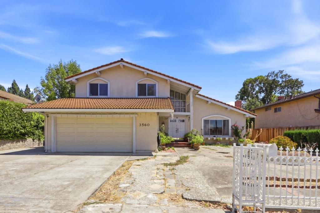 3560 Eastridge Drive