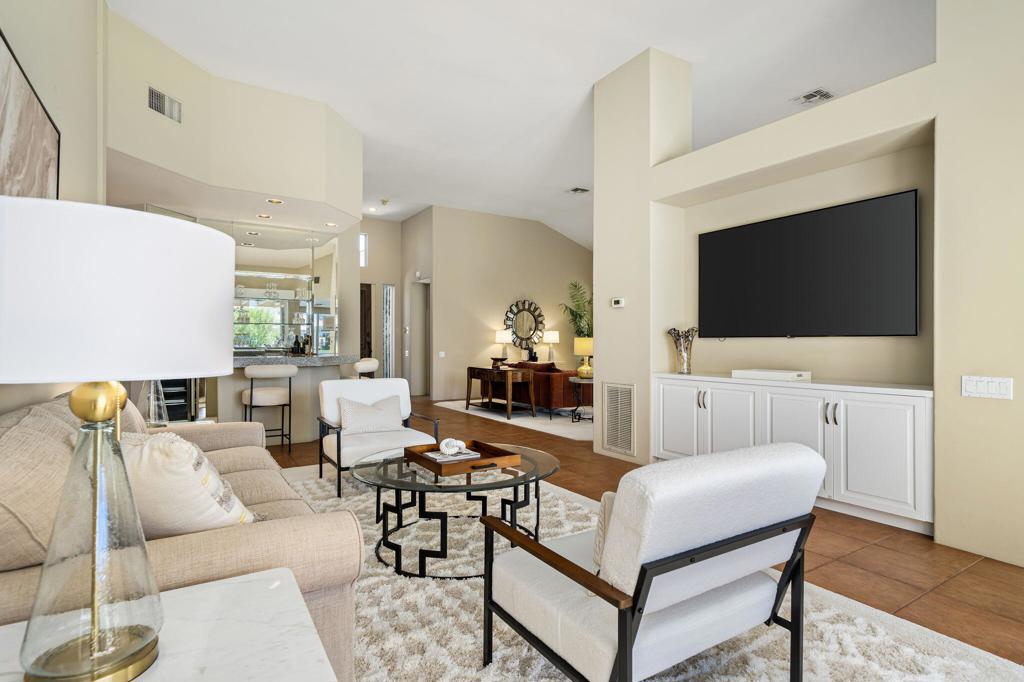Desert Horizons C.C. - Residential
