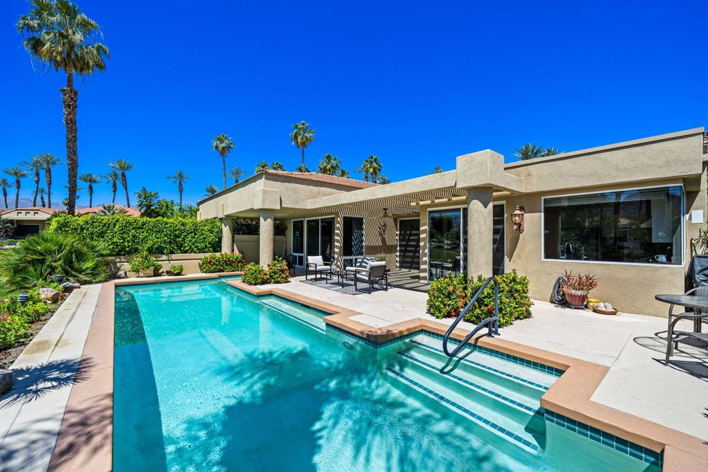 Desert Horizons C.C. - Residential