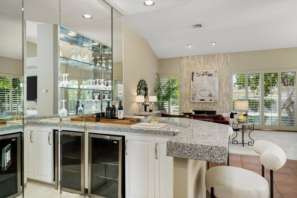 Desert Horizons C.C. - Residential