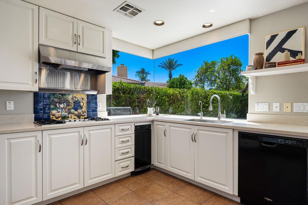 Desert Horizons C.C. - Residential
