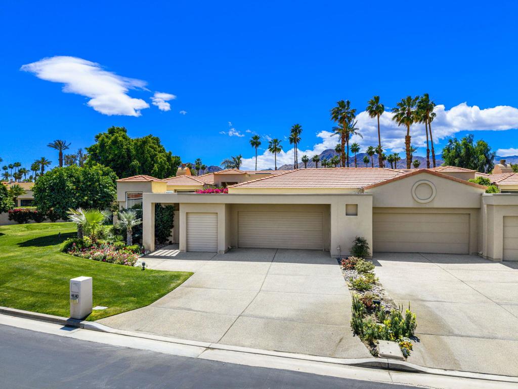 Desert Horizons C.C. - Residential