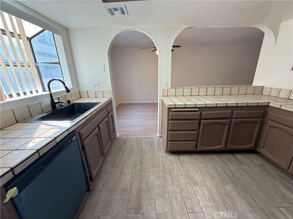 Photo of 21930 Valerio Street #15, Canoga Park, CA 91303 (MLS # SR25243256)