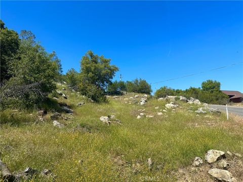 Photo of 0 N Dome Drive, Coarsegold, CA 93614 (MLS # FR22069900)