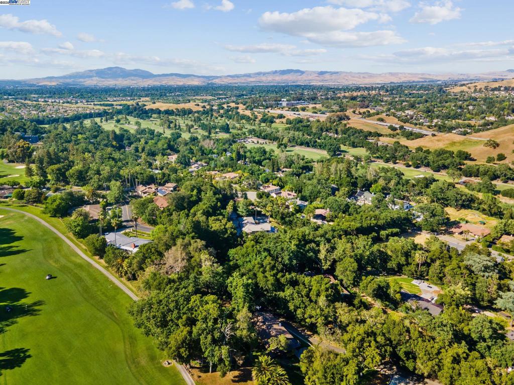 FOOTHILL AREA - Residential