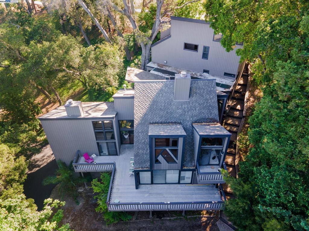 FOOTHILL AREA - Residential