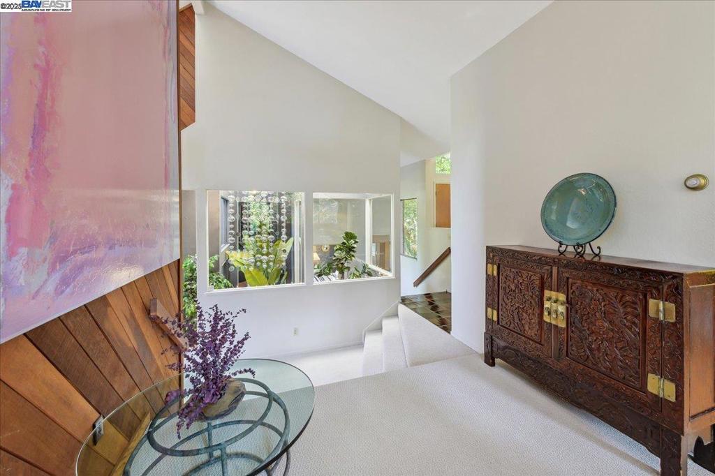FOOTHILL AREA - Residential