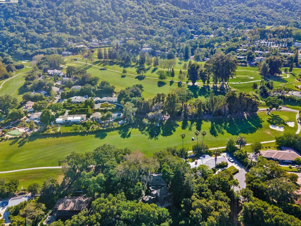 FOOTHILL AREA - Residential
