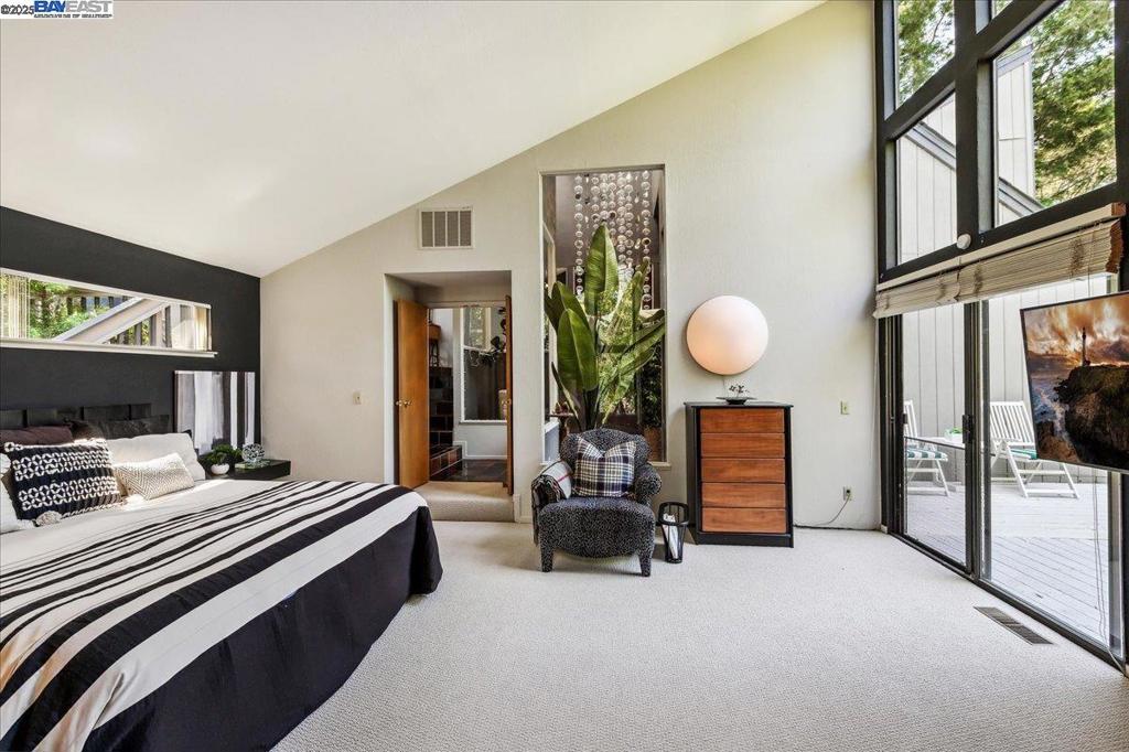 FOOTHILL AREA - Residential
