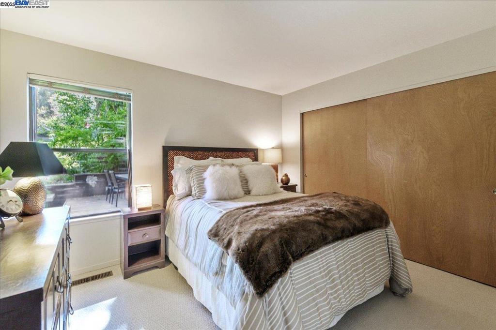 FOOTHILL AREA - Residential