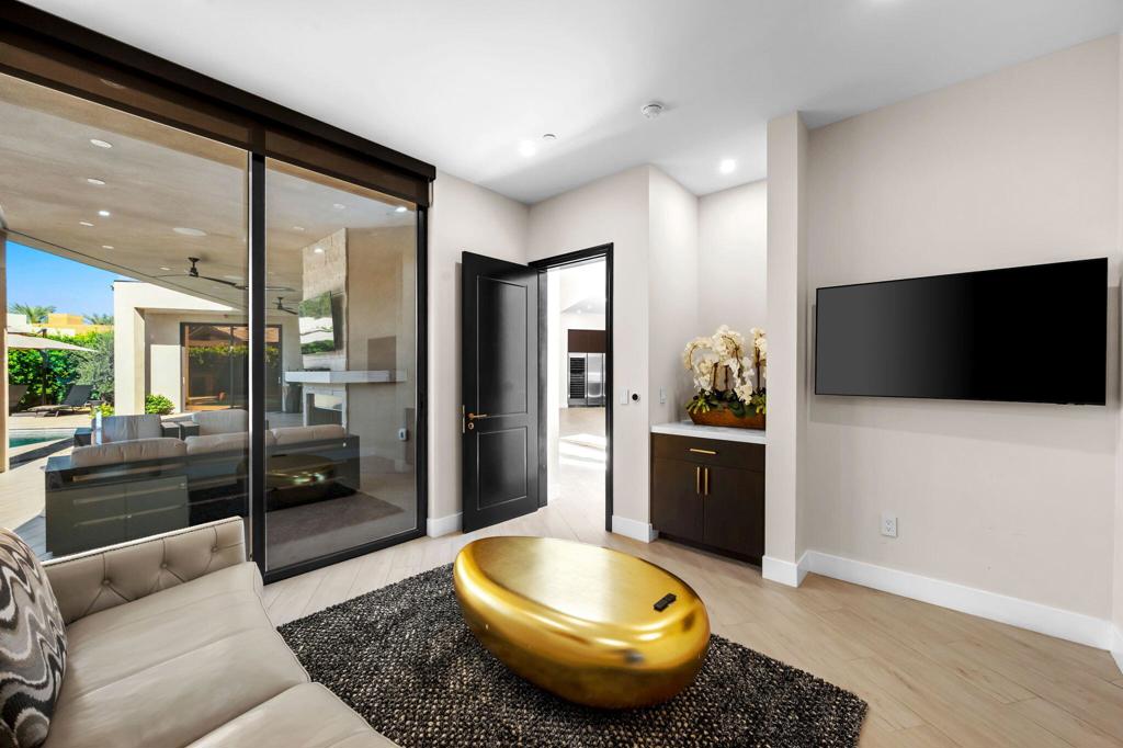 Indian Wells C.C. - Residential