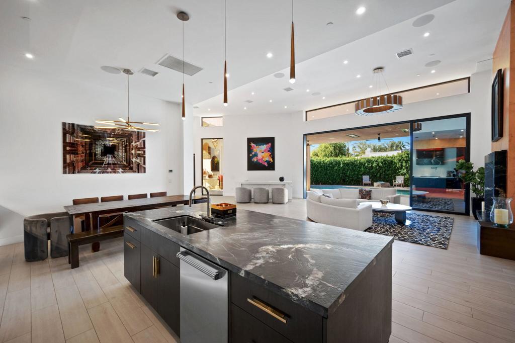 Indian Wells C.C. - Residential