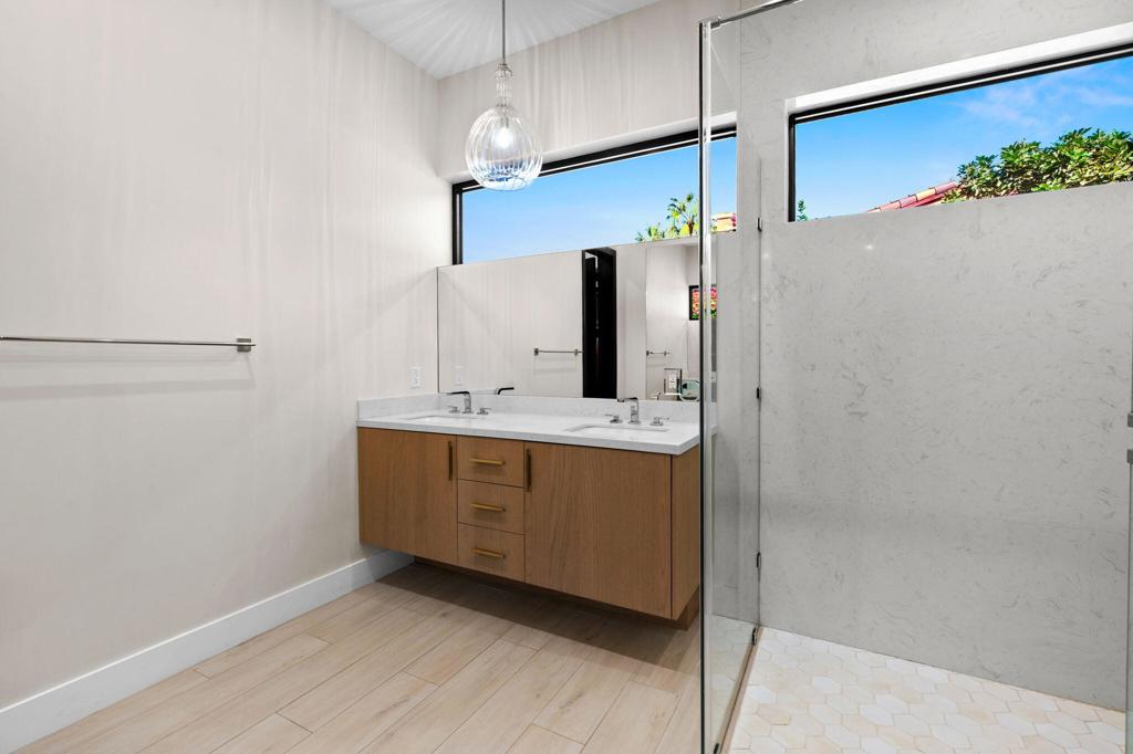 Indian Wells C.C. - Residential