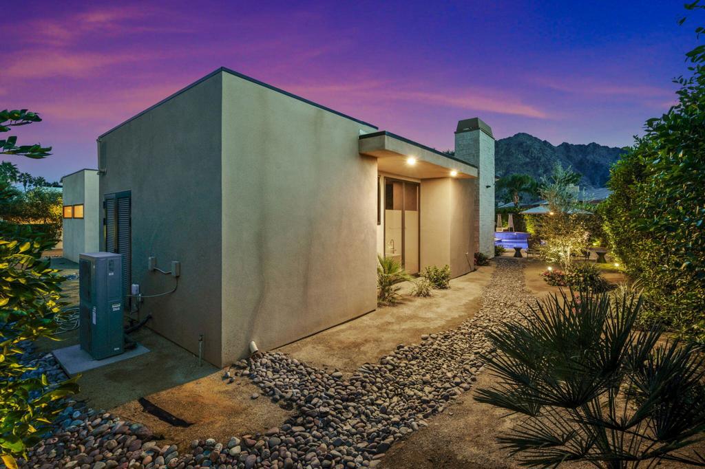 Indian Wells C.C. - Residential