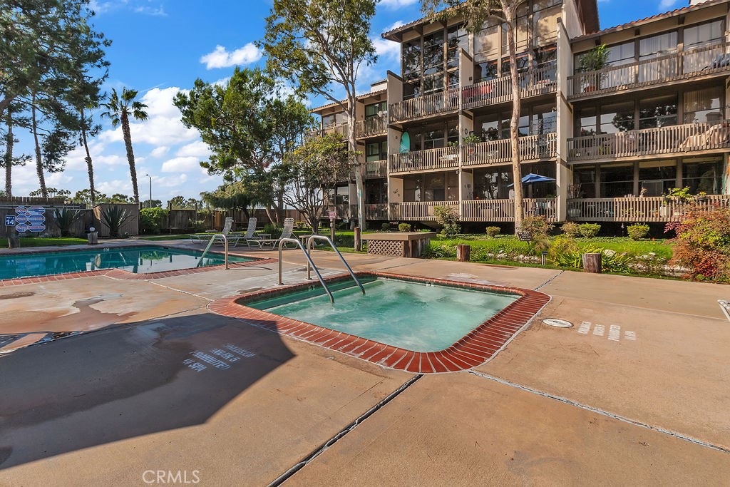 Marina Pacifica (MRP) - Residential Lease