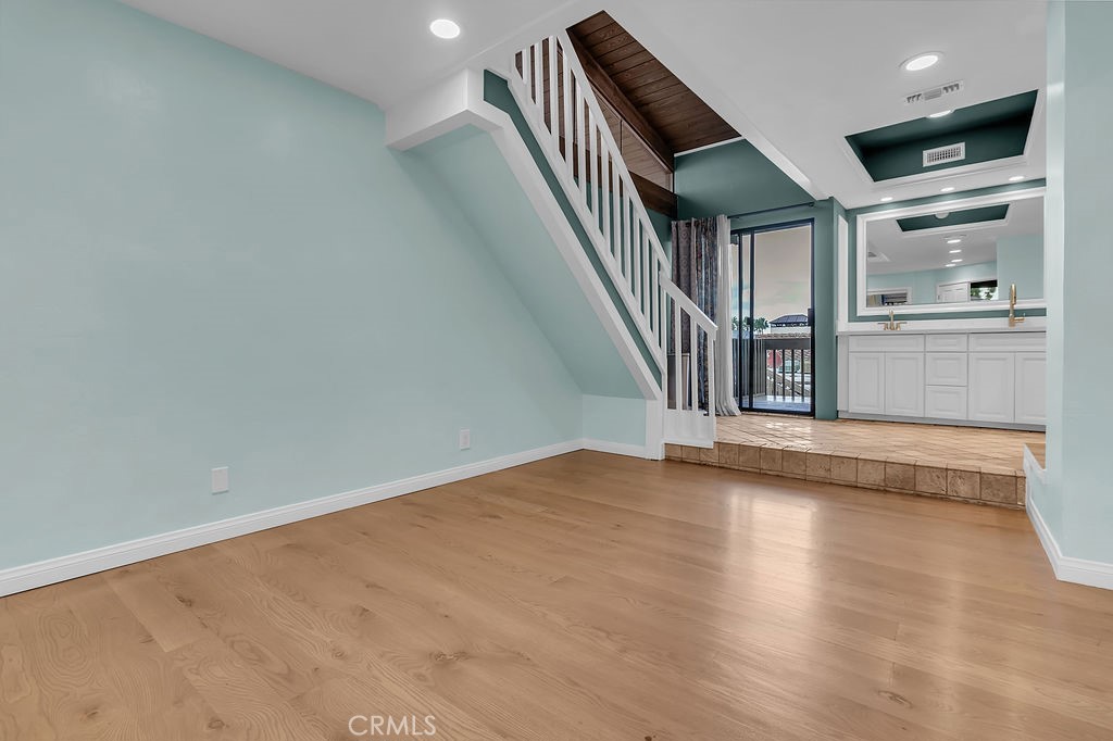 Marina Pacifica (MRP) - Residential Lease