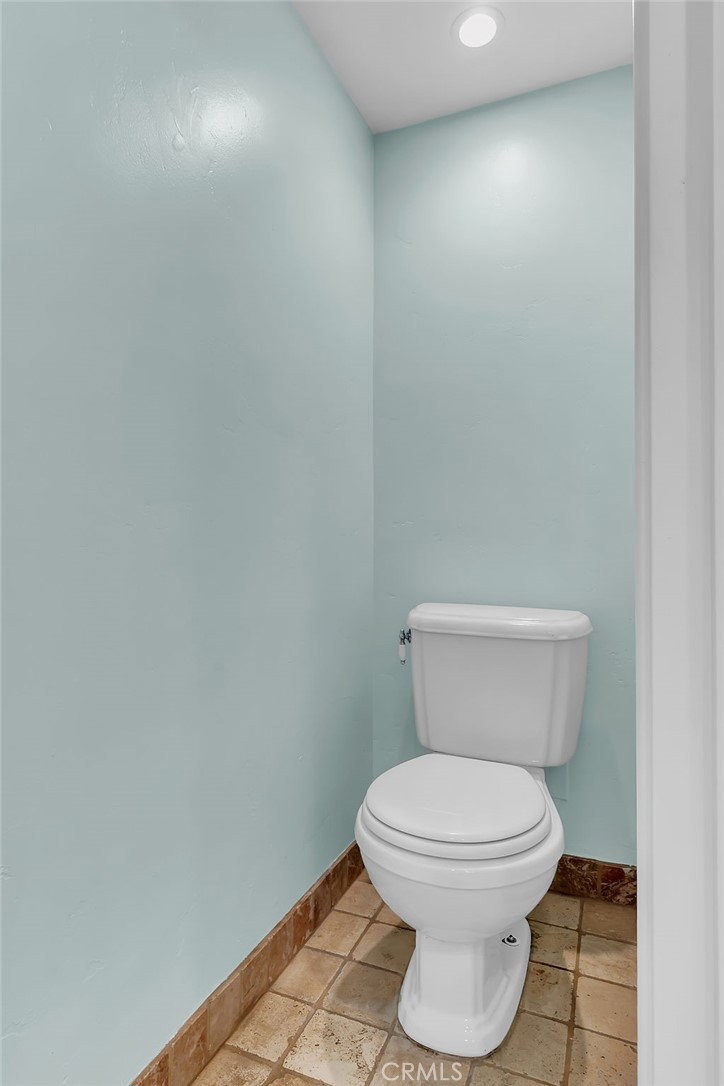 Marina Pacifica (MRP) - Residential Lease