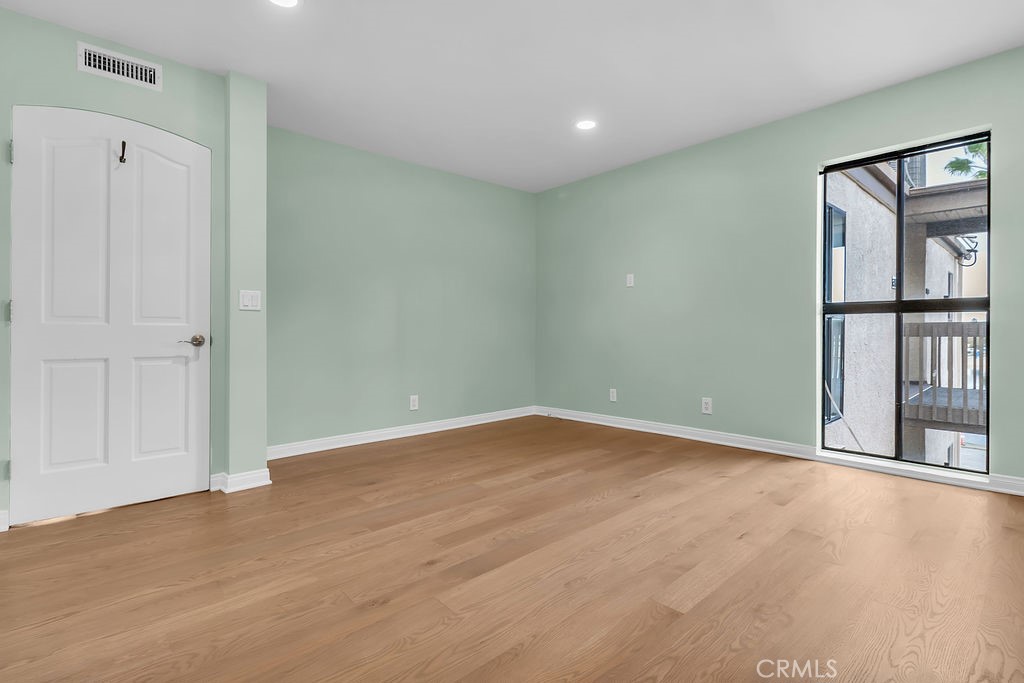 Marina Pacifica (MRP) - Residential Lease