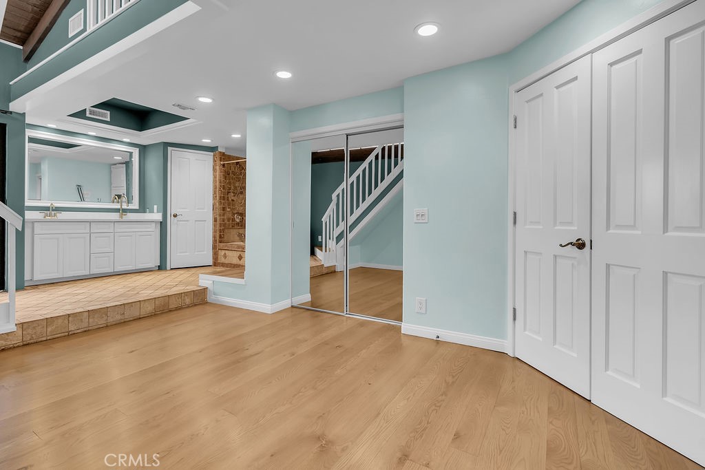 Marina Pacifica (MRP) - Residential Lease