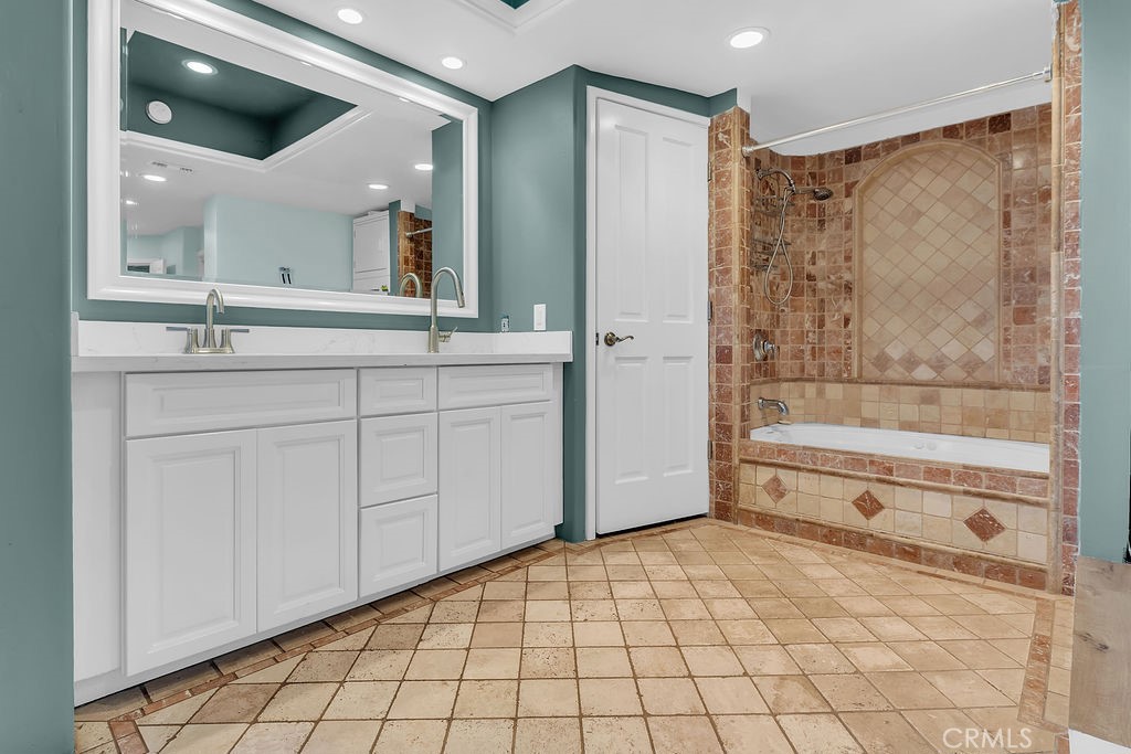 Marina Pacifica (MRP) - Residential Lease