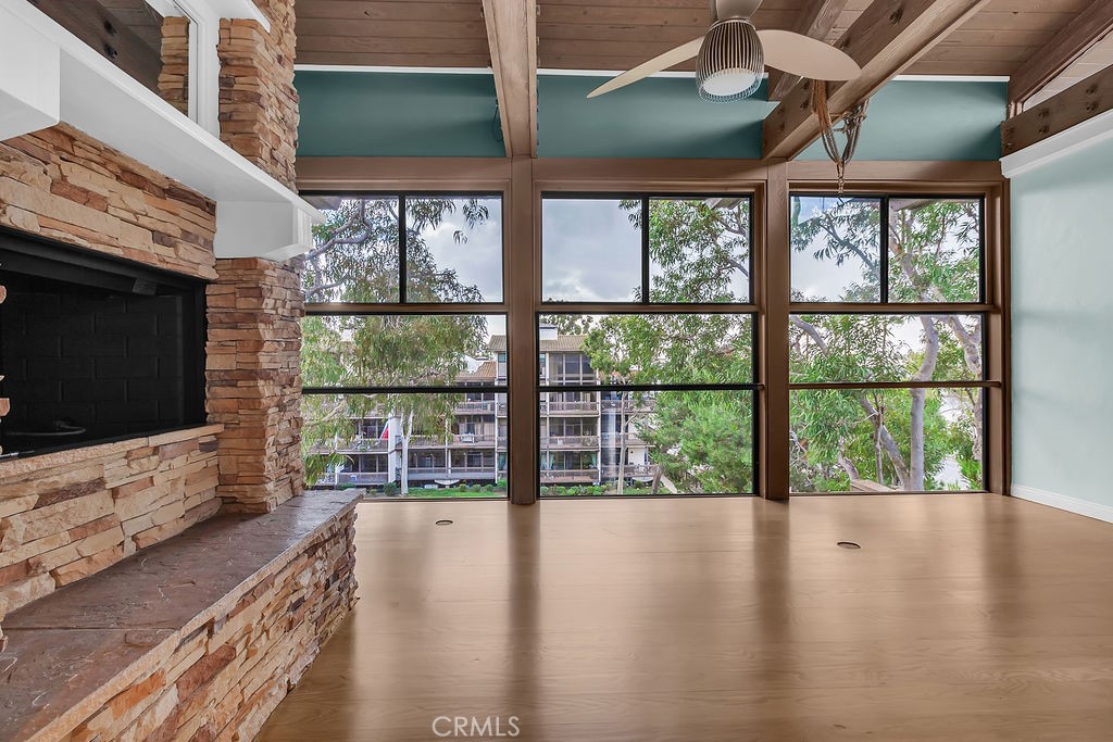 Marina Pacifica (MRP) - Residential Lease