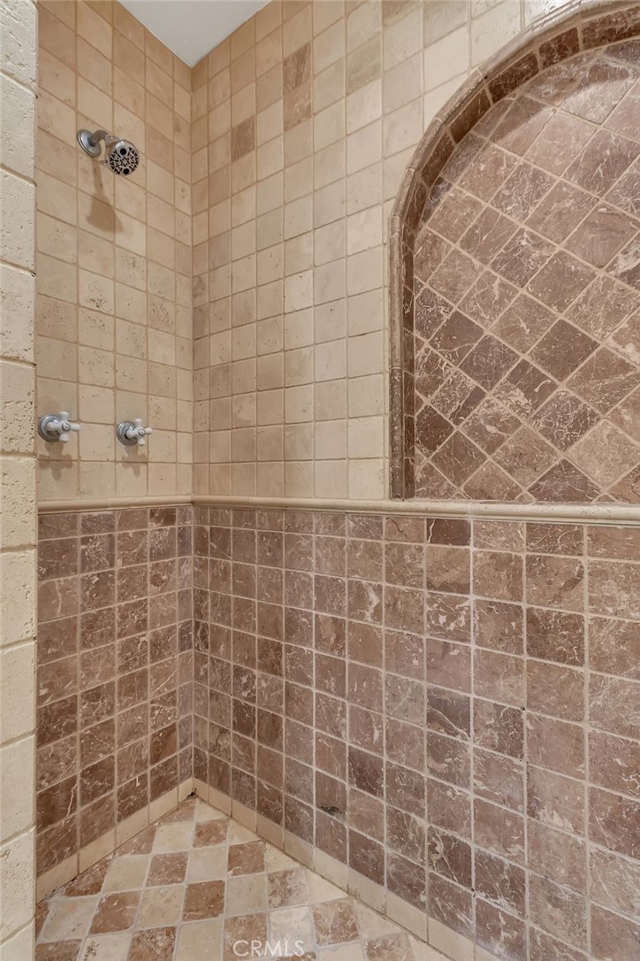 Marina Pacifica (MRP) - Residential Lease