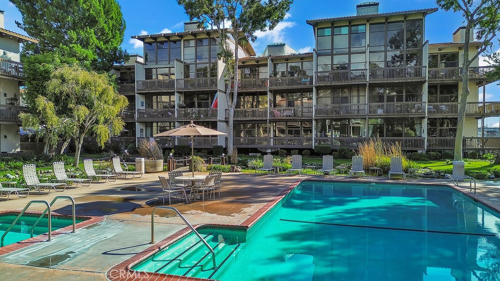 Marina Pacifica (MRP) - Residential Lease