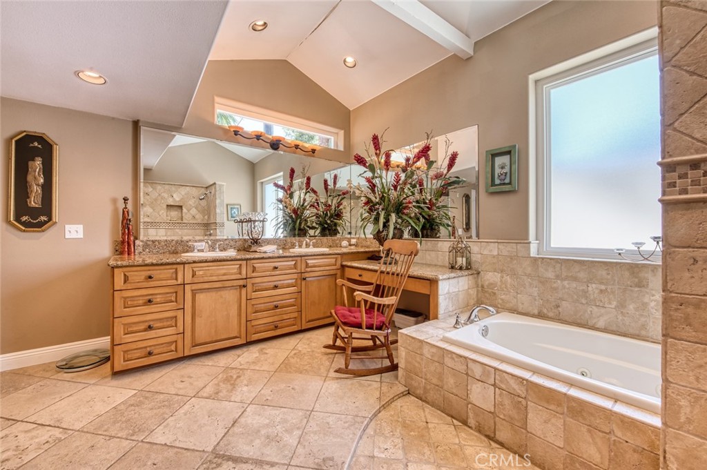 327 Santa Isabel, Newport Beach CA 92660 - Photo 14