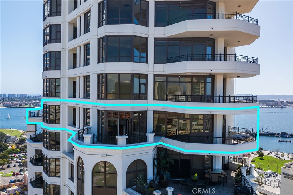 700 W Harbor Drive 2301