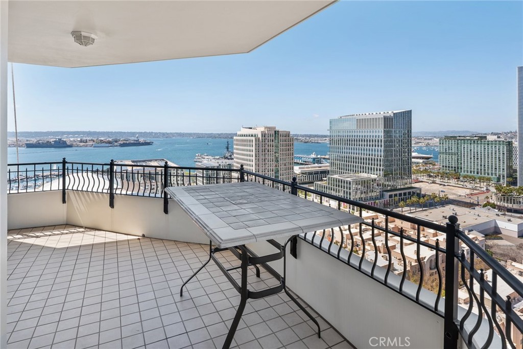 700 W Harbor Drive 2301