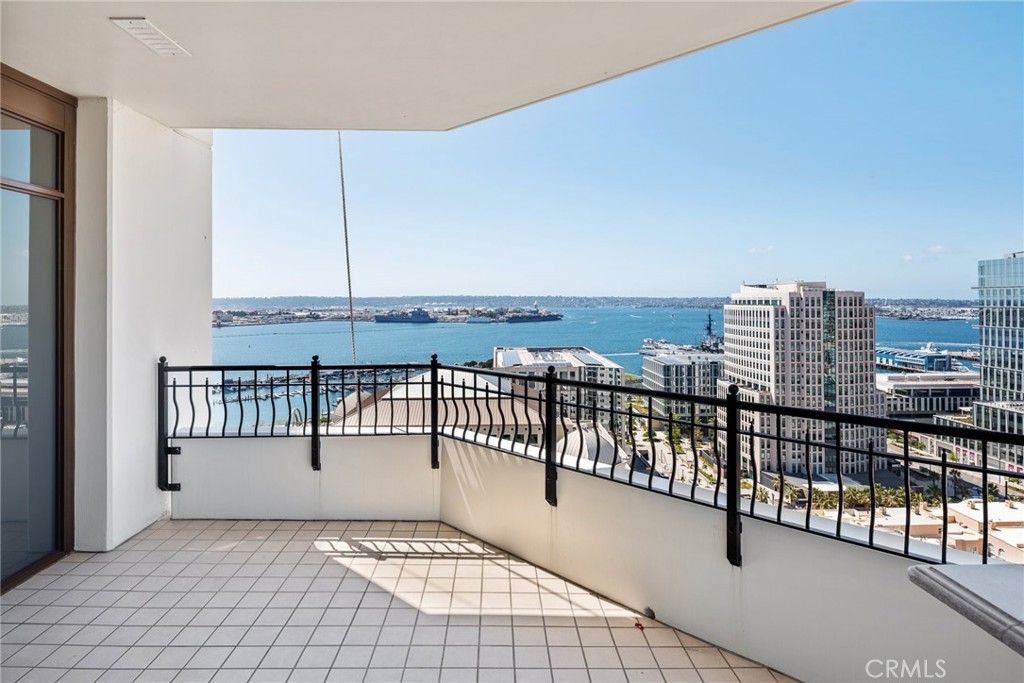 700 W Harbor Drive 2301