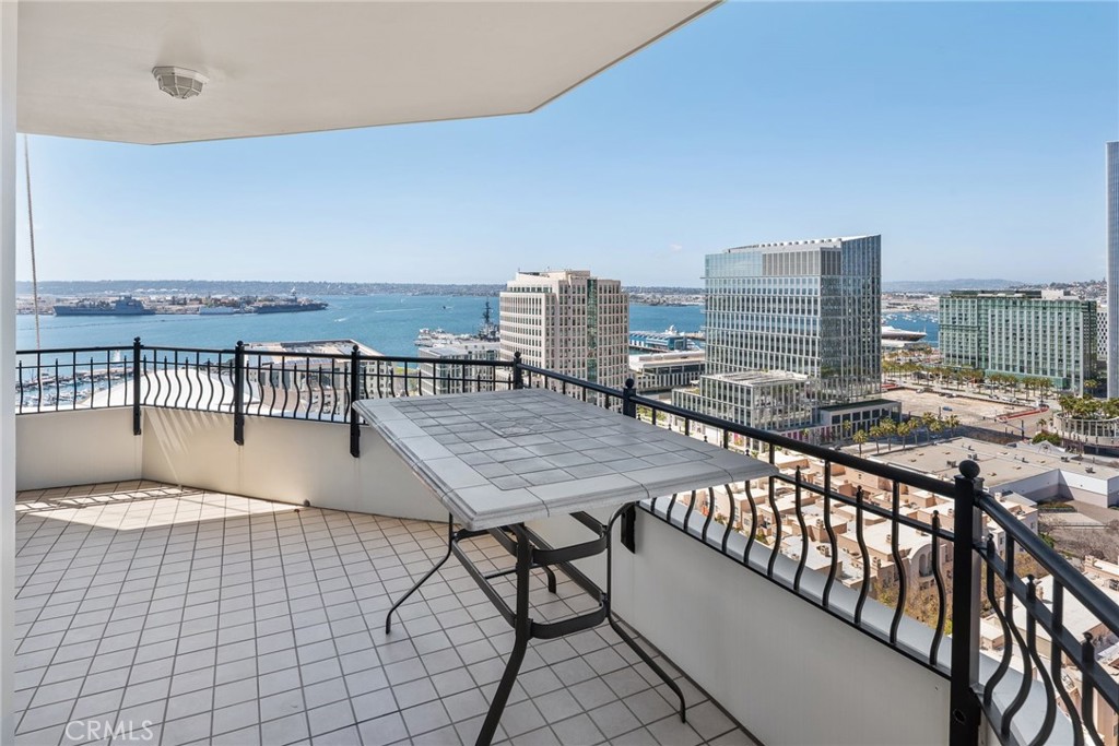 700 W Harbor Drive 2301