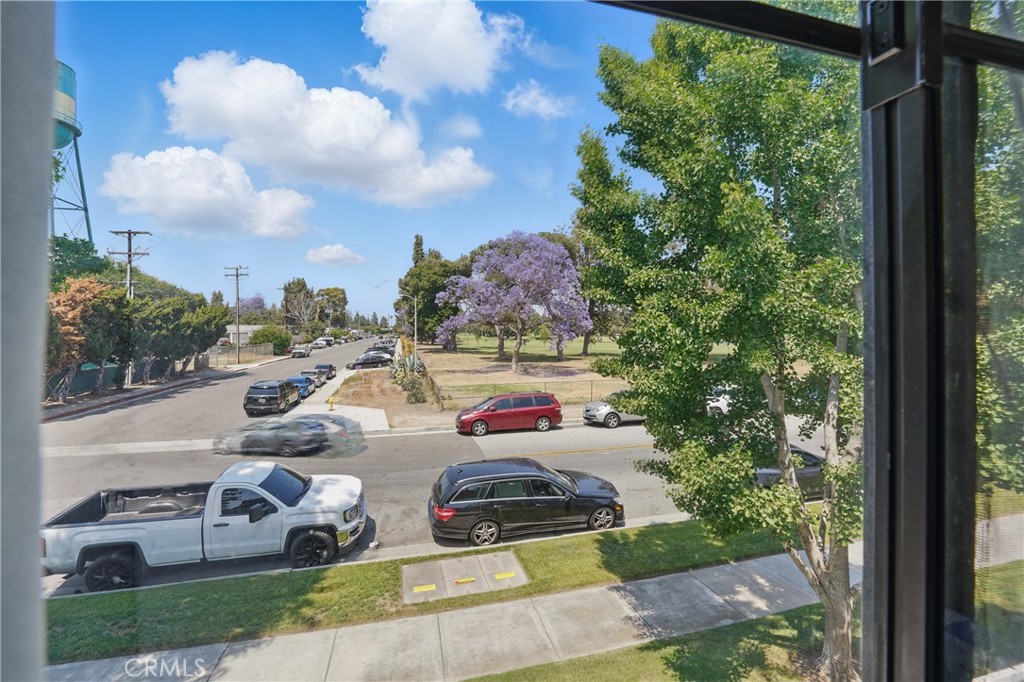 7300 Quill Dr 207