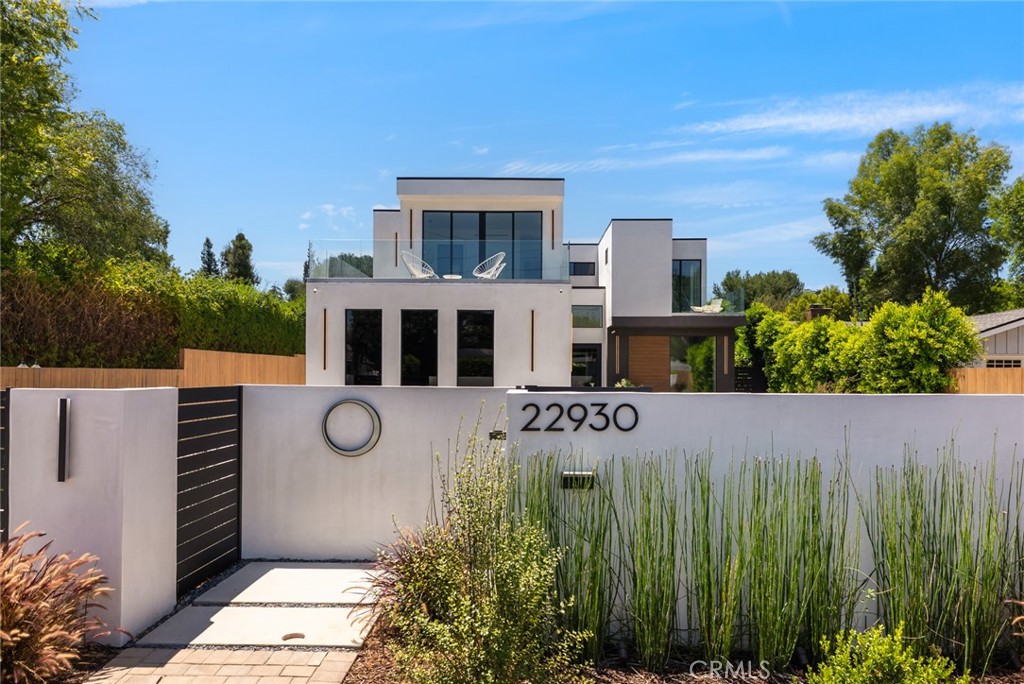 Properties 4 22930 Dolorosa Street