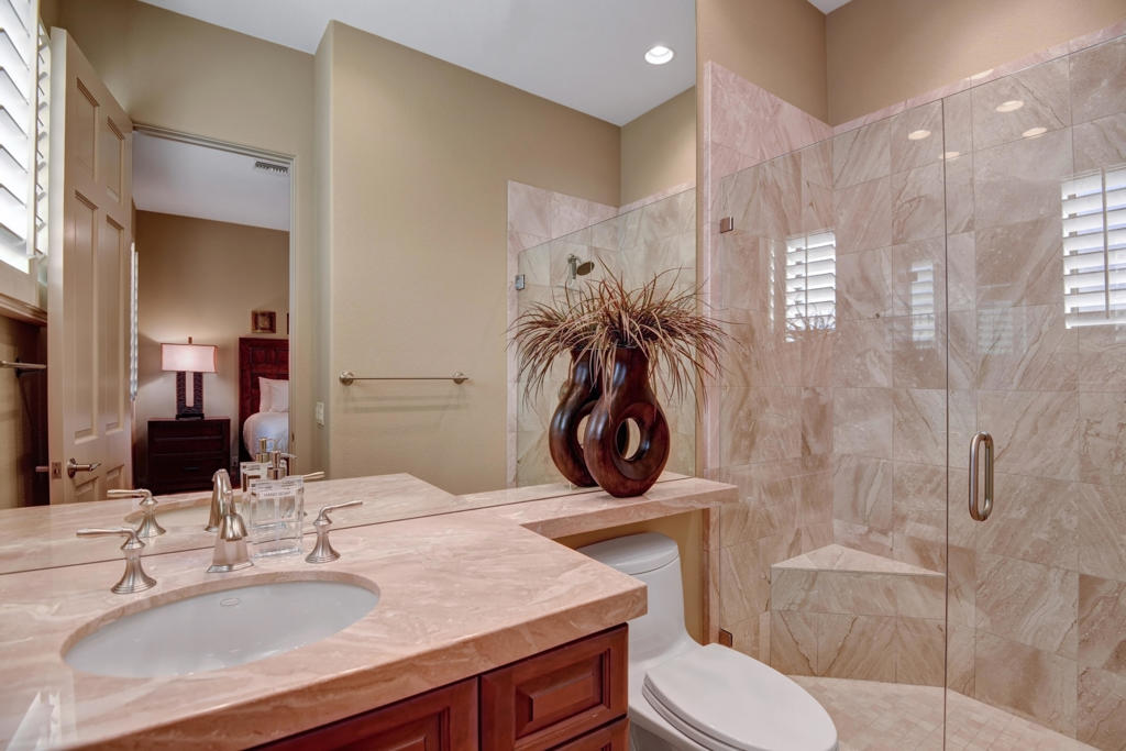 Avondale Country Clu - Residential Lease