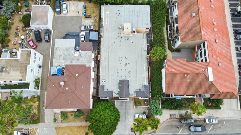 542 N Normandie Avenue