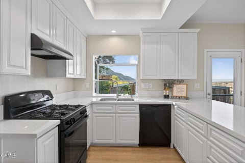 Tiny photo for 2277 Cayuse Lane, Ventura, CA 93001 (MLS # V1-33788)