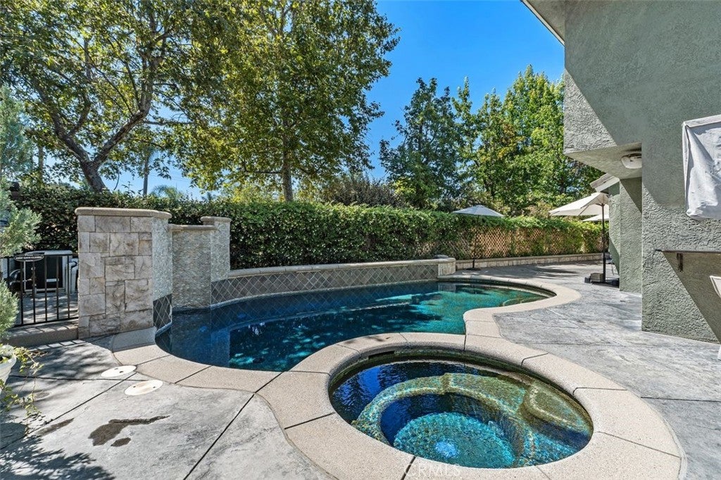 5604 Lakeview Drive, La Verne CA 91750